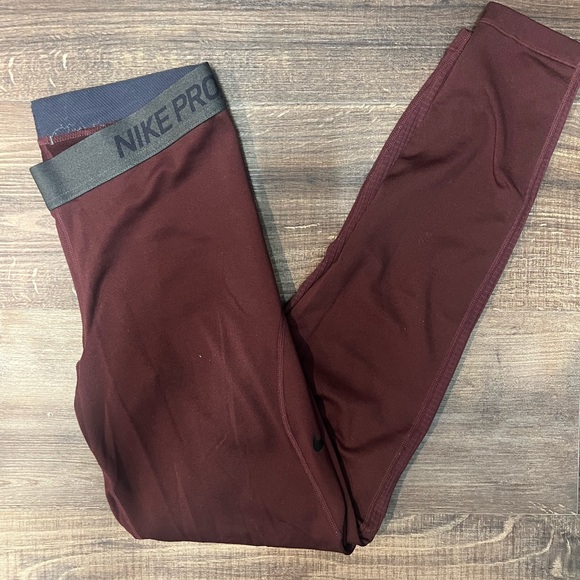 Nike pro leggings - Picture 1 of 1